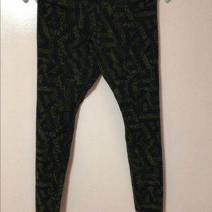 Nike stretch pants size large